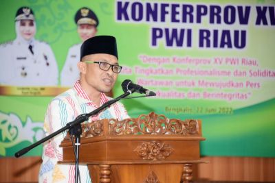 Kasmarni Berharap Momentum Konferprov PWI Riau Perkuatkan Hubungan Silaturahim dan Kekompakan